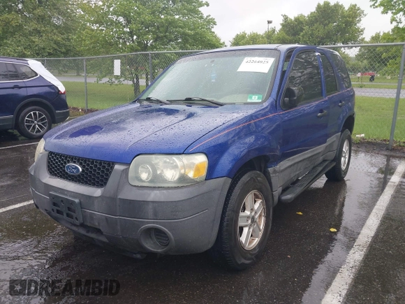 2005 Ford Escape XLS Value с VIN 1FMYU02Z15KA01409, выставлен на аукционе IAAI как лот 42264025 с пробегом 200 786 миль миль и . История ставок и продаж доступна на DreamBid. Изображение 2.
