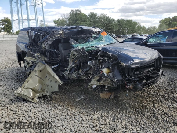 2019 Chevrolet Suburban LT with VIN 1GNSKHKC6KR202548, listed as a Copart auction lot 60195714 with 156,087 mi miles and Salvage Title. Bid and sale history available at DreamBid. Image 4.