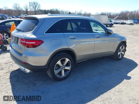 2019 Mercedes-Benz GLC 300 z VIN WDC0G4KB1KV128569, wystawiony jako IAAI lot #41822156 z przebiegiem 60 144 mil mil oraz . Historia ofert i sprzedaży dostępna na DreamBid. Obrazek 4.