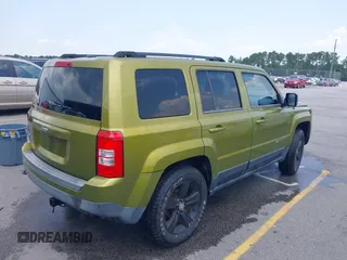 2012 Jeep Patriot Sport with VIN 1C4NJRBB0CD554982, listed as a IAAI auction lot 42621309 with 218,038 mi miles and . Bid and sale history available at DreamBid. Image 4.
