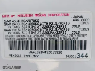 2009 Mitsubishi Outlander ES with VIN JA4LS21W49Z015920, listed as a IAAI auction lot 41845969 with 291,723 mi miles. Bid and sale history available at carsss.com. Image 9.