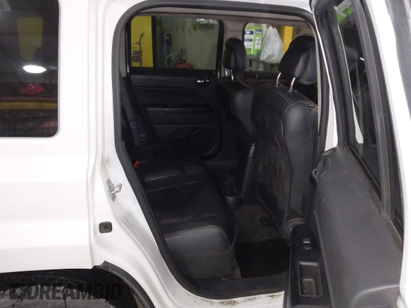 2017 Jeep Patriot High Altitude with VIN 1C4NJPFA6HD137833, listed as a IAAI auction lot 41644862 with 138,799 mi miles and . Bid and sale history available at carsss.com. Image 8.