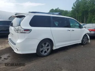 2013 Toyota Sienna SE с VIN 5TDXK3DC3DS315294, выставлен на аукционе Copart как лот 60732425 с пробегом 84 030 миль миль и Списание • Salvage title. История ставок и продаж доступна на DreamBid. Изображение 3.