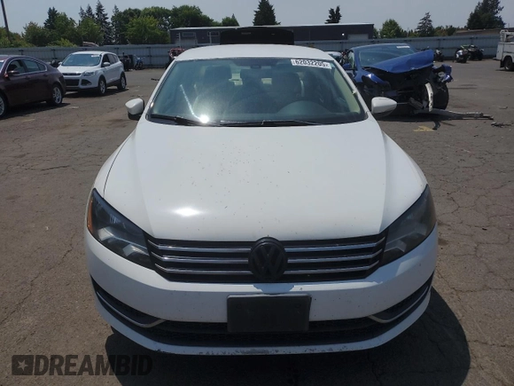 2012 Volkswagen Passat SE z VIN 1VWBP7A38CC091797, wystawiony jako Copart lot #62032205 z przebiegiem 198 594 mil mil oraz Czysty tytuł • Clean title. Historia ofert i sprzedaży dostępna na DreamBid. Obrazek 5.