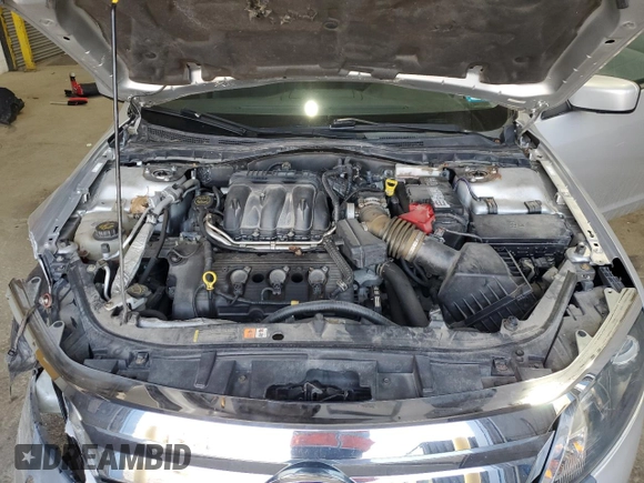 2012 Ford Fusion SE with VIN 3FAHP0HG3CR260354, listed as a Copart auction lot 52350995 with 73,637 mi miles and Salvage title. Bid and sale history available at DreamBid. Image 12.