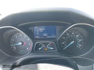 2014 Ford Focus SE with VIN 1FADP3F23EL269452, listed as a IAAI auction lot 41768594 with 40,380 mi miles. Bid and sale history available at carsss.com. Image 7.
