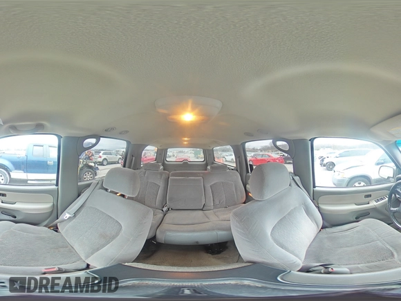 2002 Chevrolet Suburban LS with VIN 3GNFK16Z02G315466, listed as a Copart auction lot 85132474 with 146,903 mi miles and Clean Title. Bid and sale history available at carsss.com. Image 12.