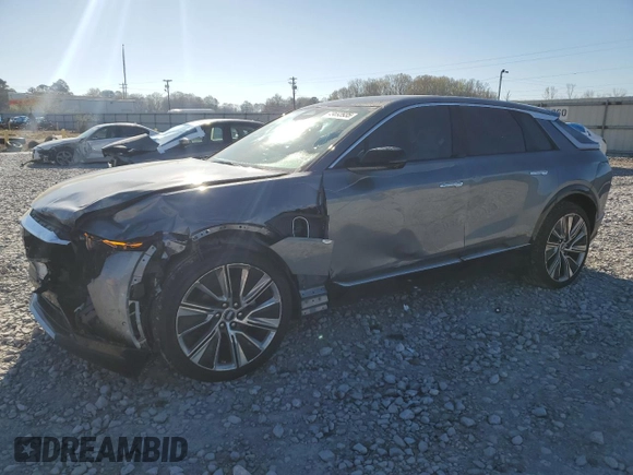 2023 Cadillac LYRIQ RWD Luxury z VIN 1GYKPMRK0PZ001018, wystawiony jako Copart lot #49693935 z przebiegiem 47 881 mil mil oraz Szkoda całkowita • Salvage title. Historia ofert i sprzedaży dostępna na DreamBid. Obrazek 1.