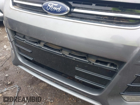 2014 Ford Escape Titanium with VIN 1FMCU0JX2EUA28679, listed as a IAAI auction lot 41930585 with 164,038 mi miles. Bid and sale history available at carsss.com. Image 6.