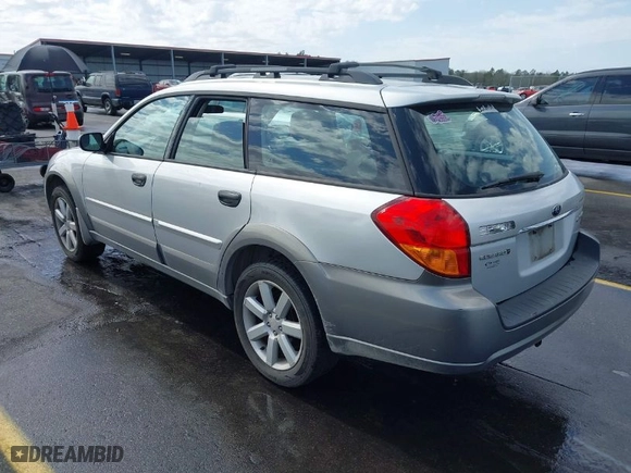 2006 Subaru Legacy Wagon Outback 2.5i with VIN 4S4BP61C667305899, listed as a IAAI auction lot 41732274 with 247,706 mi miles. Bid and sale history available at carsss.com. Image 3.