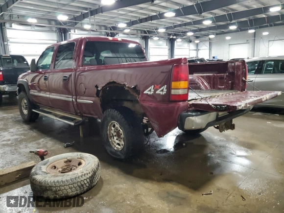 2002 GMC Sierra 1500HD SLE z VIN 1GTGK13U32F137446, wystawiony jako Copart lot #82978294 z przebiegiem 144 560 mil mil oraz Szkody całkowita. Historia ofert i sprzedaży dostępna na DreamBid. Obrazek 2.
