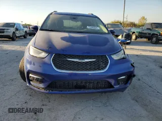 2021 Chrysler Pacifica Touring L with VIN 2C4RC3BG0MR554192, listed as a Copart auction lot 75395604 with 56,845 mi miles and Salvage title. Bid and sale history available at DreamBid. Image 5.