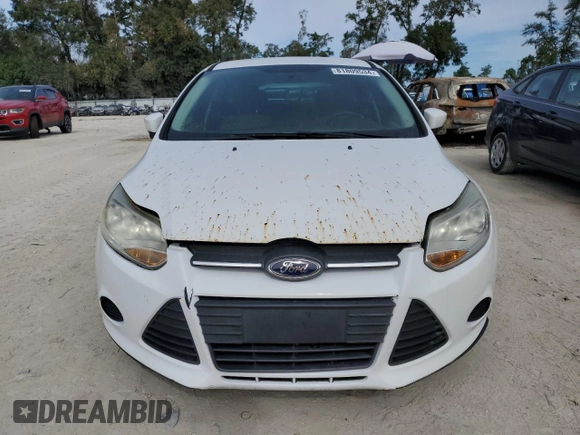 2014 Ford Focus SE with VIN 1FADP3K25EL224700, listed as a Copart auction lot 81809534 with 114,136 mi miles and Clean Title. Bid and sale history available at carsss.com. Image 5.