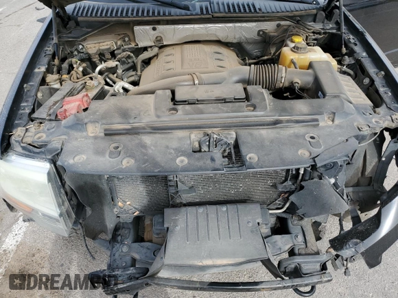 2016 Ford Expedition XLT with VIN 1FMJU1JT4GEF17401, listed as a Copart auction lot 50341665 with 174,426 mi miles and Salvage title. Bid and sale history available at DreamBid. Image 14.
