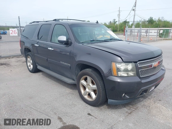 2011 Chevrolet Suburban LT with VIN 1GNSCJE03BR255374, listed as a IAAI auction lot 41909327 with 279,698 mi miles. Bid and sale history available at carsss.com. Image 1.