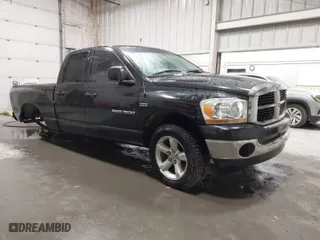 2006 Dodge Ram 1500 SLT with VIN 1D7HU18286S610704, listed as a IAAI auction lot 41959930 with NaN miles. Bid and sale history available at carsss.com. Image 1.