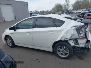 2011 Toyota Prius I with VIN JTDKN3DU1B5327022, listed as a IAAI auction lot 42023631 with 255,638 mi miles and . Bid and sale history available at DreamBid. Image 13.