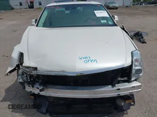 2011 Cadillac DTS Platinum Collection z VIN 1G6KP5ES8BU134913, wystawiony jako IAAI lot #42346157 z przebiegiem 60 608 mil mil oraz . Historia ofert i sprzedaży dostępna na DreamBid. Obrazek 6.