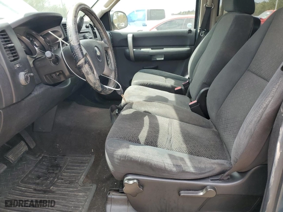 2007 Chevrolet Silverado 1500 LT w/1LT with VIN 2GCEC13C971679113, listed as a Copart auction lot 49773695 with 155,338 mi miles and Salvage Title. Bid and sale history available at carsss.com. Image 7.
