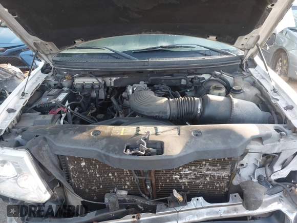 2004 Ford F-150 STX с VIN 1FTRX14W14FA10594, выставлен на аукционе IAAI как лот 42278746 с пробегом 285 096 миль миль и . История ставок и продаж доступна на DreamBid. Изображение 10.
