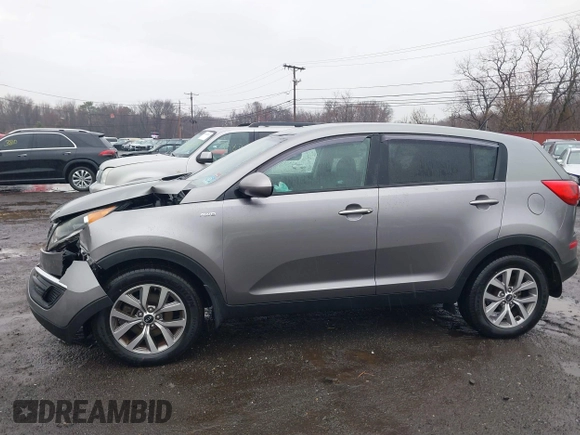 2014 Kia Sportage LX with VIN KNDPBCAC0E7601636, listed as a IAAI auction lot 41832978 with 145,353 mi miles and . Bid and sale history available at carsss.com. Image 17.