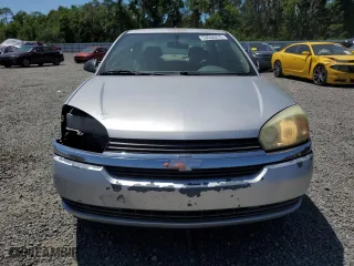 2005 Chevrolet Malibu with VIN 1G1ZS52F55F274758, listed as a Copart auction lot 53556275 with 136,849 mi miles and Salvage Title. Bid and sale history available at carsss.com. Image 5.