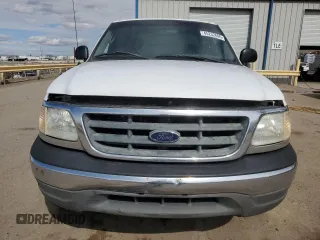 2003 Ford F-150 XL with VIN 2FTPX18L83CA04356, listed as a Copart auction lot 45232695 with 273,755 mi miles and Salvage Title. Bid and sale history available at carsss.com. Image 5.