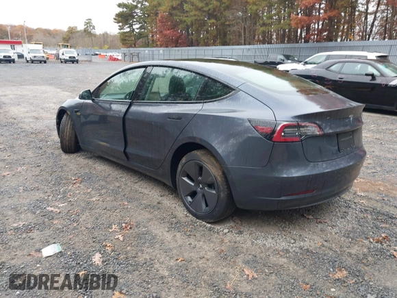 2022 Tesla Model 3 with VIN 5YJ3E1EA7NF339952, listed as a IAAI auction lot 38007332 with 10,726 mi miles. Bid and sale history available at carsss.com. Image 3.