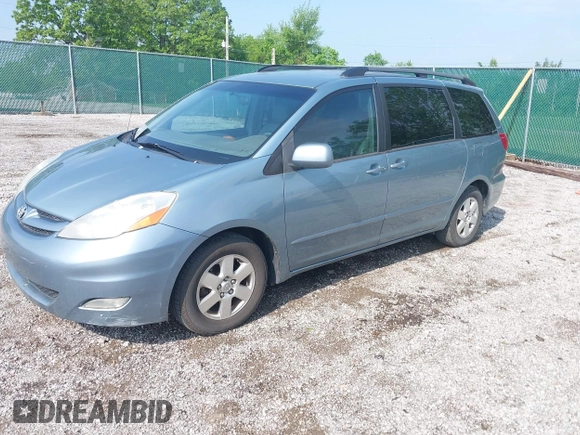 2008 Toyota Sienna XLE with VIN 5TDZK22C28S203081, listed as a IAAI auction lot 41949837 with 163,549 mi miles and . Bid and sale history available at DreamBid. Image 2.