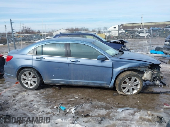2011 Chrysler 200 Touring with VIN 1C3BC1FB3BN603257, listed as a IAAI auction lot 41649443 with 137,232 mi miles. Bid and sale history available at carsss.com. Image 14.