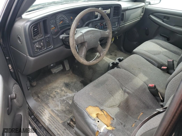 2004 Chevrolet Silverado 1500 Work Truck with VIN 1GCEC14X74Z229478, listed as a Copart auction lot 49131045 with 302,427 mi miles and Salvage Title. Bid and sale history available at carsss.com. Image 8.