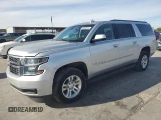 2018 Chevrolet Suburban LT with VIN 1GNSCHKC3JR389677, listed as a Copart auction lot 83560834 with 78,561 mi miles and Salvage Title. Bid and sale history available at carsss.com. Image 1.