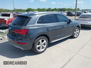 2020 Audi Q5 Premium with VIN WA1ANAFY7L2079002, listed as a IAAI auction lot 41889544 with 38,510 mi miles. Bid and sale history available at carsss.com. Image 4.