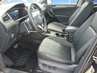2024 Volkswagen Tiguan SE with VIN 3VVNB7AXXRM074896, listed as a Copart auction lot 52645015 with 13,872 mi miles and Clean title. Bid and sale history available at DreamBid. Image 7.