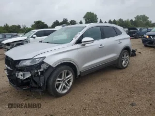 2019 Lincoln MKC Reserve with VIN 5LMCJ3D95KUL22724, listed as a Copart auction lot 56861795 with 59,275 mi miles and Salvage title. Bid and sale history available at DreamBid. Image 1.