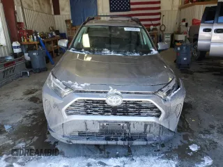 2023 Toyota RAV4 Hybrid LE with VIN JTMMWRFV1PD184987, listed as a Copart auction lot 44200585 with 39,434 mi miles and Salvage Title. Bid and sale history available at carsss.com. Image 5.