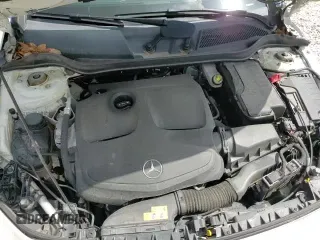 2018 Mercedes-Benz CLA 250 с VIN WDDSJ4EB5JN526433, выставлен на аукционе Copart как лот 61754415 с пробегом 62 181 миль миль и Чистый • Clean title. История ставок и продаж доступна на DreamBid. Изображение 16.