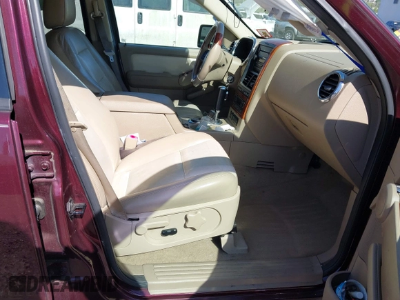 2007 Ford Explorer Eddie Bauer with VIN 1FMEU74837UA43426, listed as a IAAI auction lot 42130393 with 220,169 mi miles and . Bid and sale history available at DreamBid. Image 5.