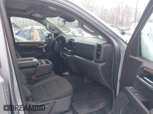 2025 Chevrolet Silverado 1500 with VIN 3GCUKDED2SG147675, listed as a IAAI auction lot 41548947 with 9,738 mi miles and . Bid and sale history available at DreamBid. Image 5.
