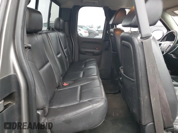 2007 Chevrolet Silverado 1500 LTZ with VIN 2GCEC19J371728652, listed as a Copart auction lot 86056624 with 366,856 mi miles and Clean Title. Bid and sale history available at carsss.com. Image 11.