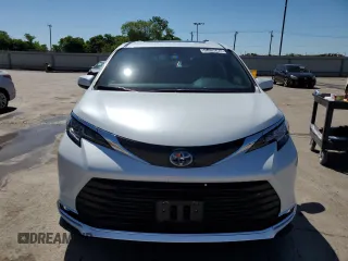 2023 Toyota Sienna XLE with VIN 5TDYRKEC9PS149506, listed as a Copart auction lot 54067675 with 25,841 mi miles and Salvage Title. Bid and sale history available at carsss.com. Image 5.