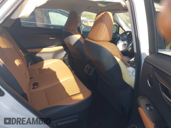 2021 Lexus NX 300h z VIN JTJGJRDZ0M5010607, wystawiony jako IAAI lot #41995463 z przebiegiem 72 463 mil mil oraz . Historia ofert i sprzedaży dostępna na DreamBid. Obrazek 8.