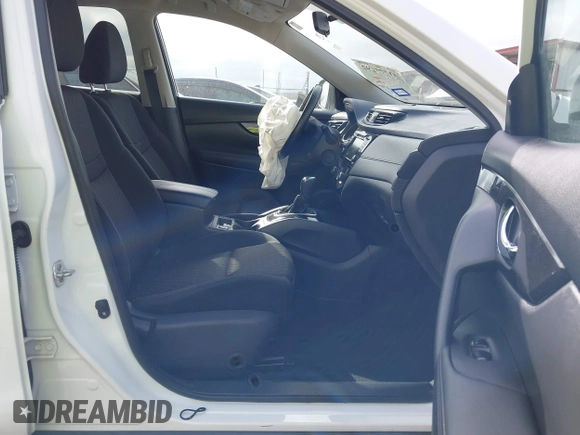 2018 Nissan Rogue SV with VIN KNMAT2MT6JP533085, listed as a IAAI auction lot 41775292 with 72,838 mi miles and . Bid and sale history available at carsss.com. Image 5.