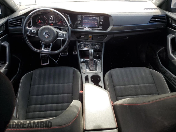 2019 Volkswagen Jetta GLI S z VIN 3VW6T7BU1KM244828, wystawiony jako Copart lot #56495205 z przebiegiem 112 512 mil mil oraz Szkoda całkowita • Salvage title. Historia ofert i sprzedaży dostępna na DreamBid. Obrazek 8.