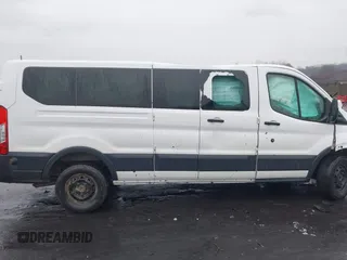 2015 Ford Transit XL с VIN 1FBZX2ZM8FKB01616, выставлен на аукционе IAAI как лот 41678499 с пробегом 126 647 миль миль и . История ставок и продаж доступна на DreamBid. Изображение 13.