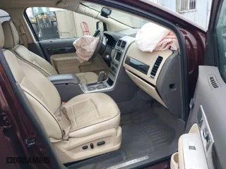 2009 Lincoln MKX with VIN 2LMDU88C89BJ03519, listed as a IAAI auction lot 41082659 with 171,216 mi miles. Bid and sale history available at carsss.com. Image 5.