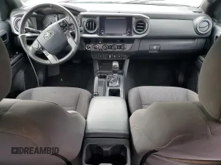 2018 Toyota Tacoma SR z VIN 3TMCZ5AN2JM122416, wystawiony jako Copart lot #61351225 z przebiegiem Nie podano mil oraz Szkoda całkowita • Salvage title. Historia ofert i sprzedaży dostępna na DreamBid. Obrazek 8.