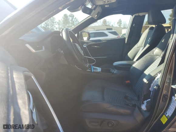 2024 Toyota RAV4 Hybrid XSE with VIN 2T3E6RFV9RW050092, listed as a Copart auction lot 47068975 with 73,474 mi miles and Salvage Title. Bid and sale history available at carsss.com. Image 7.