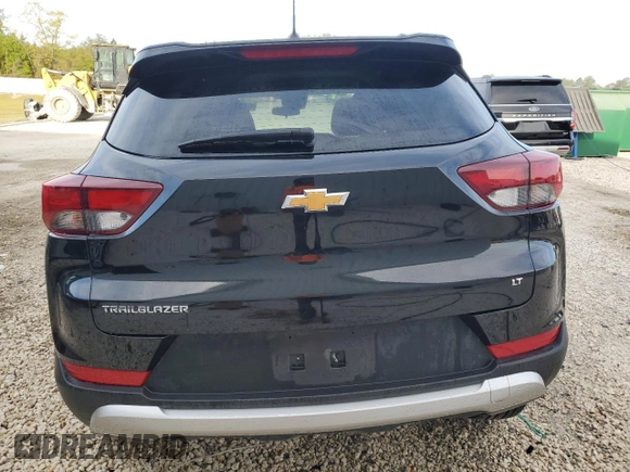 2025 Chevrolet TrailBlazer LT with VIN KL79MPSL7SB061636, listed as a Copart auction lot 50402925 with 13,957 mi miles and Salvage Title. Bid and sale history available at DreamBid. Image 6.