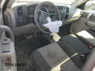 2008 Chevrolet Silverado 1500 1LT with VIN 1GCEK14038Z185958, listed as a Copart auction lot 54844445 with 295,042 mi miles and Clean Title. Bid and sale history available at DreamBid. Image 8.